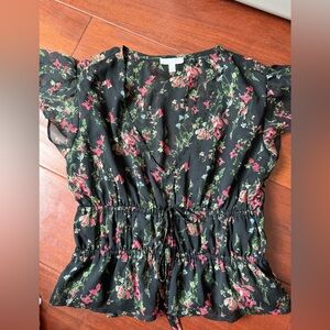 Abound floral top